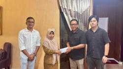 Astra Internasional Sampaikan Bantuan Duka kepada Keluarga Zulmansyah Sekedang